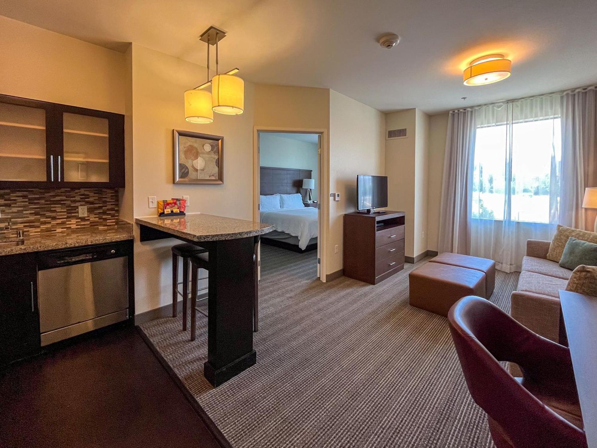 Staybridge Carlsbad/san Diego, An Ihg Hotel 3*